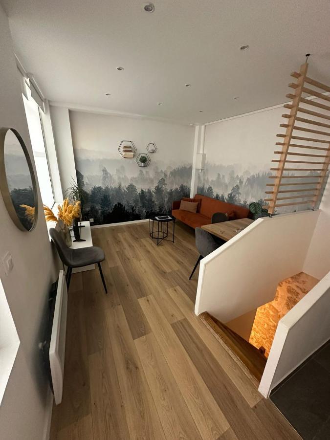 Апартаменты Modern And Warm Fully Renovated Split Level Apart Steps Away From The Grands Boulevard Париж Экстерьер фото